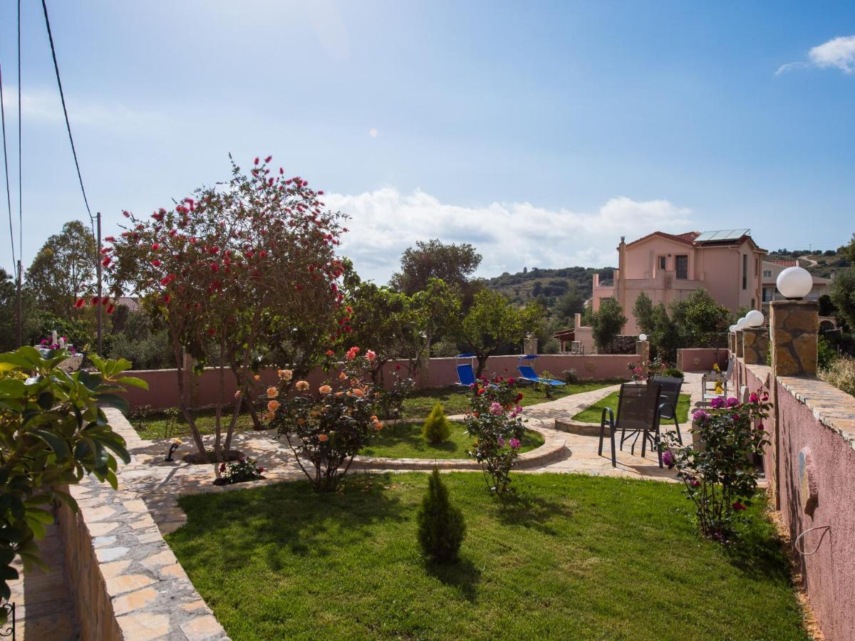 Sofia'S Apartments Razata Ngoại thất bức ảnh