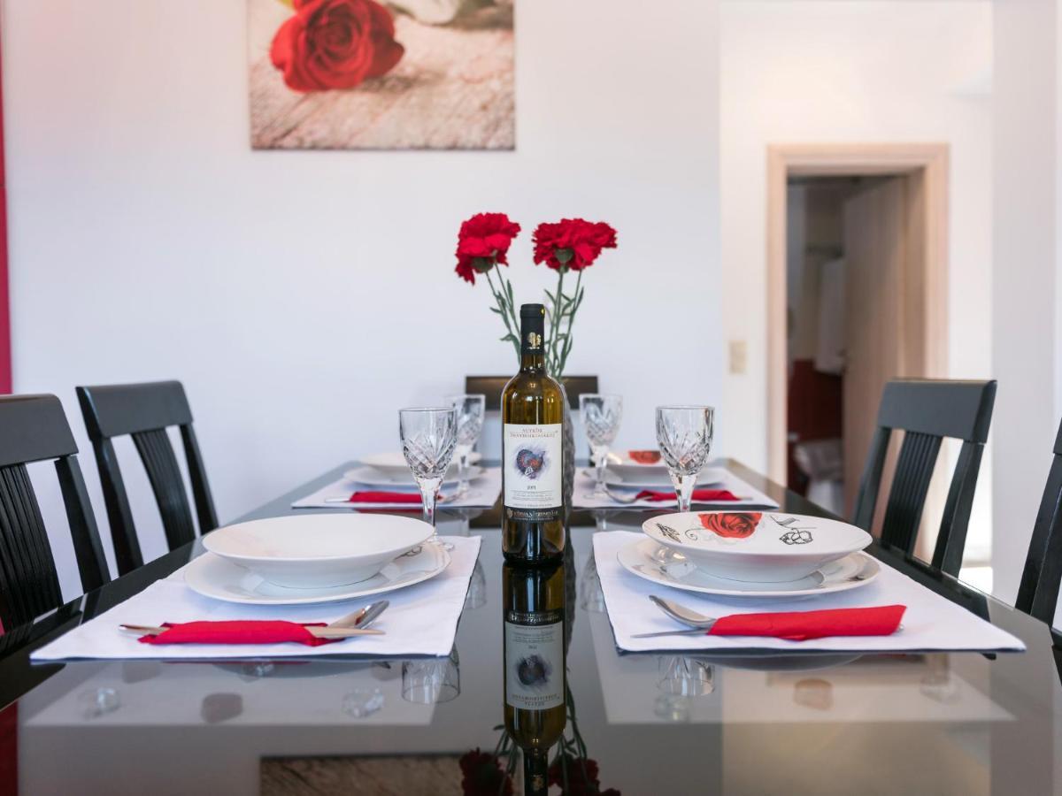 Sofia'S Apartments Razata Ngoại thất bức ảnh